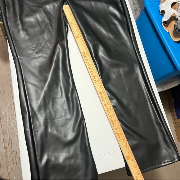 NYDJ Sculpt-Her Faux Leather Marilyn Straight Pants Black Plus Size 18 W Wide I2 - Picture 9 of 11